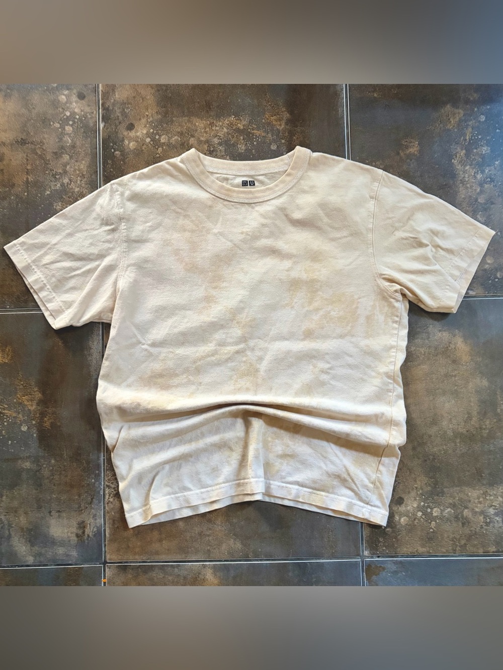 Uniqlo Men's Short Sleeve Crew Tee in Tie Dye
